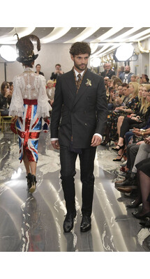 Dolce & Gabbana Alta Moda show British-02
